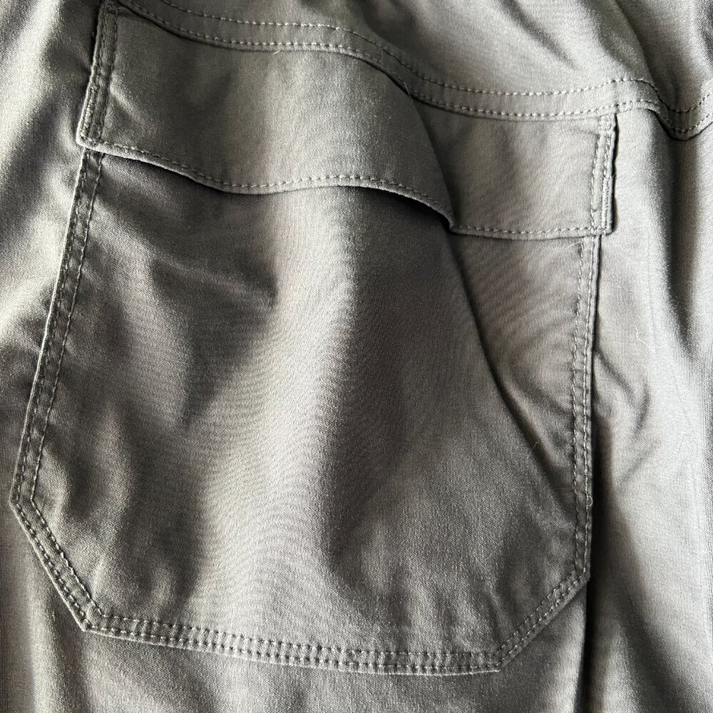 Duluth Dry on the Fly Skort Women’s 18 Blue Cargo Quick Dry Stretch - Picture 11 of 16